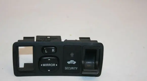Toyota Avensis T250 Wing mirror switch 183574