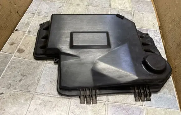 Audi A6 S6 C6 4F Fuse box cover 4F1907613