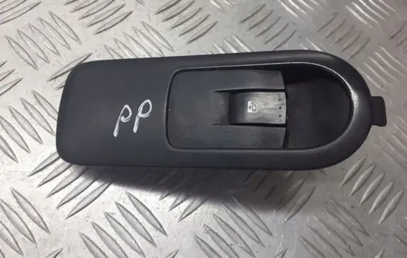 Renault Scenic II - Grand scenic II Electric window control switch 8200140984