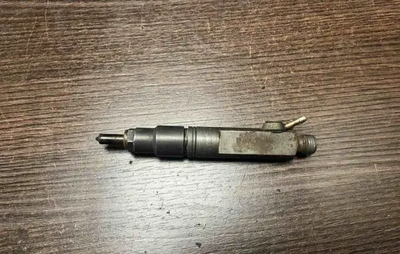 Volvo C70 Fuel injector 0432193616 074130201Q