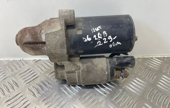 Audi A6 S6 C6 4F Starter motor 06E911023C