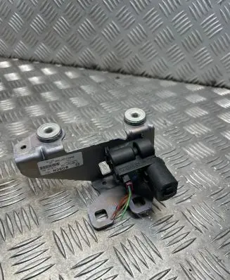 BMW 5 F10 F11 Tailgate window lock/catch/latch 1397020129 110204001 7207046