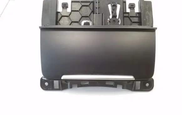 Audi A4 S4 B8 8K Ashtray (front) 8K0857951