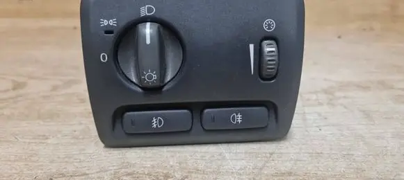 Light switch