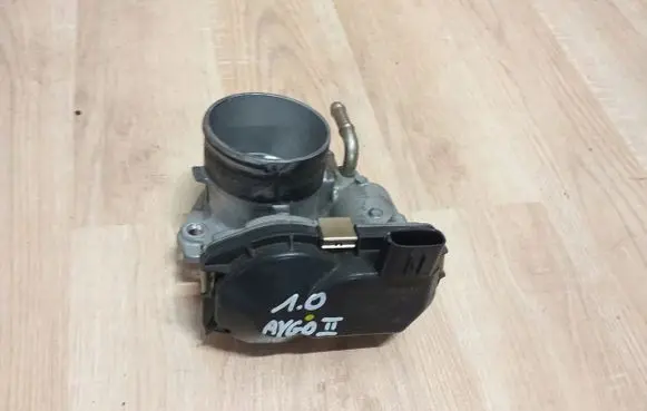 Toyota Aygo AB40 Throttle valve 22030-0Q040