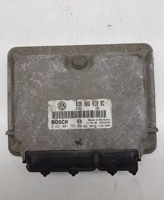 Volkswagen Golf IV Engine control unit/module 038906018BC 0281001755 28SA3489