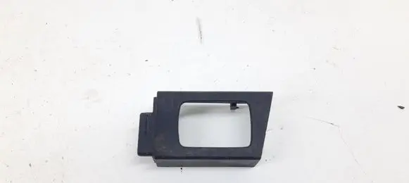 Toyota Avensis T270 Other trunk/boot trim element 58426