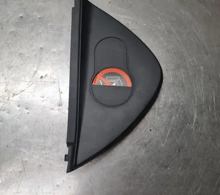 Dashboard side end trim