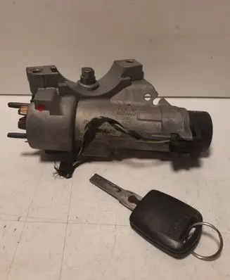 Skoda Fabia Mk1 (6Y) Ignition lock 4B0905851C
