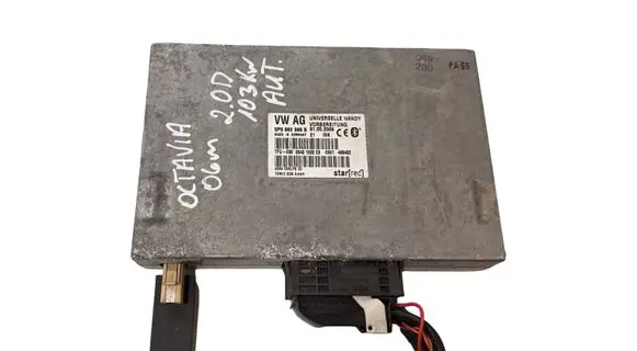Skoda Octavia Mk2 (1Z) Bluetooth control unit module 5P0862335B A296008LFSC