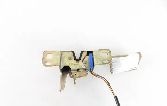 Ford Cougar Tailgate/trunk/boot lock/catch/latch 96BG443200AB