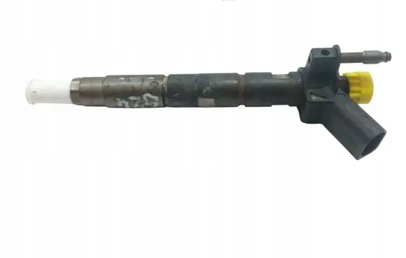 BMW 7 G11 G12 Fuel injector 0445118038