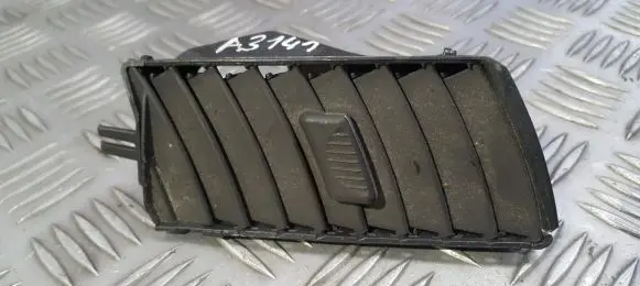 Opel Zafira B Dash center air vent grill 13145264rh 213680437