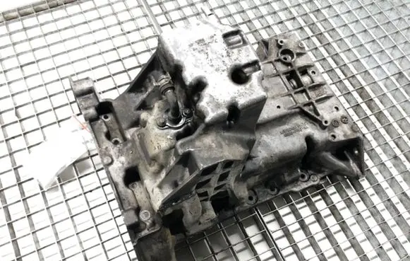 Land Rover Range Rover Sport L320 Oil sump 9H2Q-6675-BA