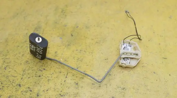 Peugeot 607 Oil level sensor 