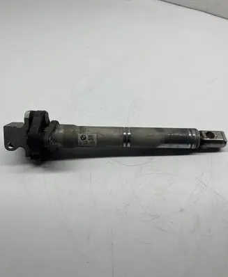 BMW 5 F10 F11 Steering column universal joint 6776109