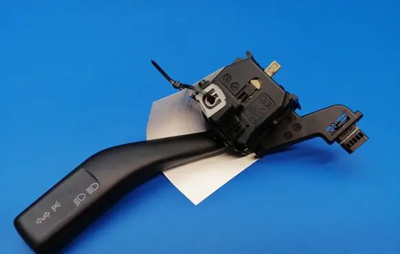 Volkswagen Golf V Indicator stalk 1K0953513 01103500