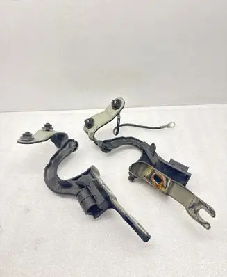 BMW 6 E63 E64 Tailgate/trunk/boot hinge 7039773 7039774