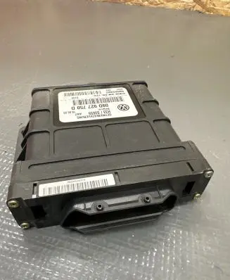Volkswagen Touareg I Other control units/modules 09D927750D H33S0655 MBMA006947