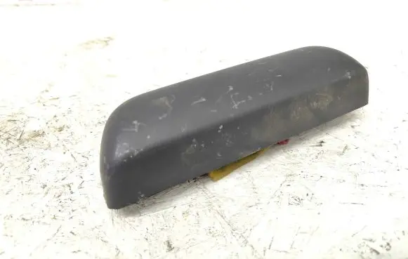 Mazda 2 Third/center stoplight