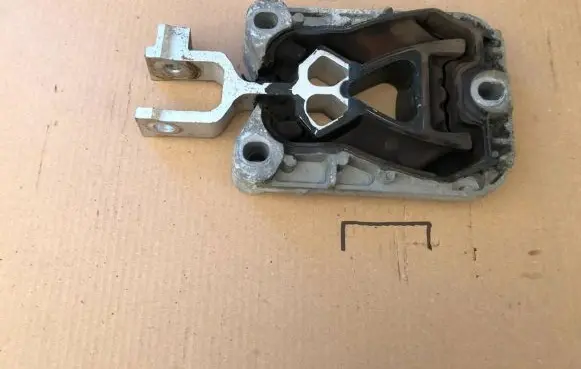 Ford Kuga III Gearbox mount JX616P082EC