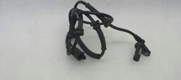 Land Rover Range Rover Sport L320 ABS rear brake sensor SSB500102