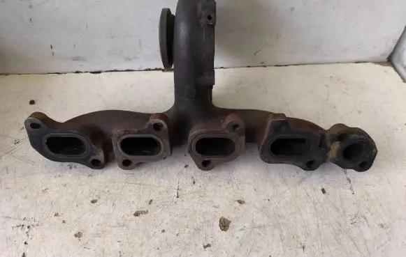 Exhaust manifold