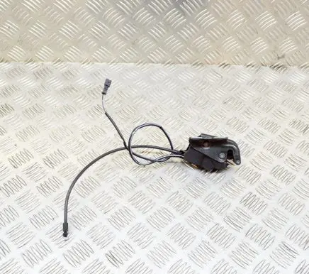 BMW i3 Rear door lock 7291034