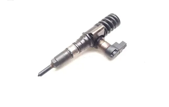 Fuel injector
