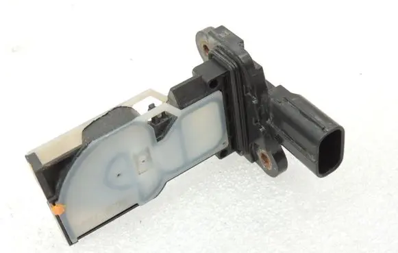 Toyota Yaris XP210 Mass air flow meter 22204F2010