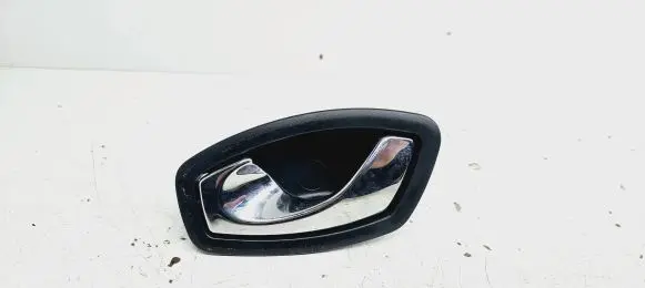 Renault Captur Front door interior handle 806700006R
