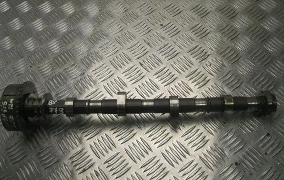 Toyota Avensis T270 Camshaft M1439953 BV778