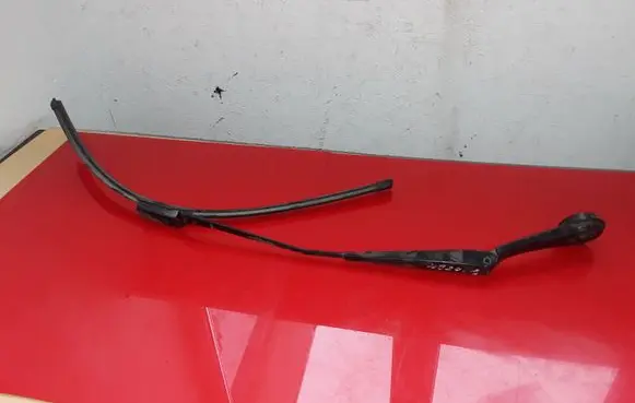 Ford Focus Windshield/front glass wiper blade NOCODE