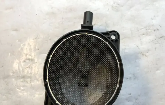 BMW 5 E60 E61 Mass air flow meter F00C2G7041 F00C267041