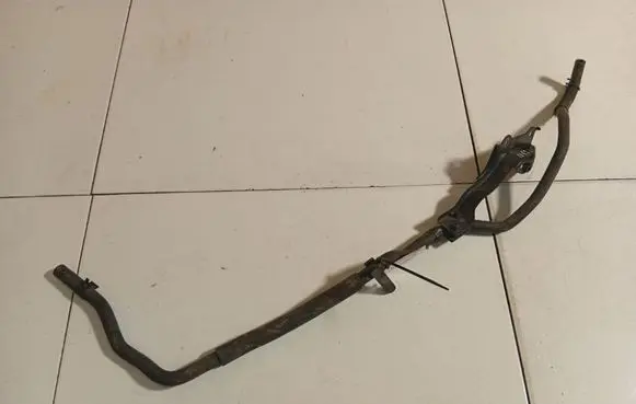 Toyota Auris 150 Engine coolant pipe/hose