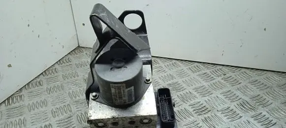 Mercedes-Benz GLE (W166 - C292) ABS Pump A1669013400