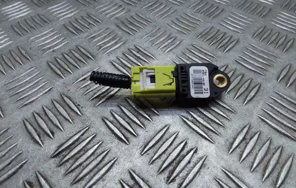 Toyota Verso Airbag deployment crash/impact sensor 8983102100