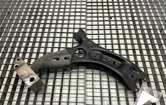 Volkswagen PASSAT B7 Front control arm 1K0407160C
