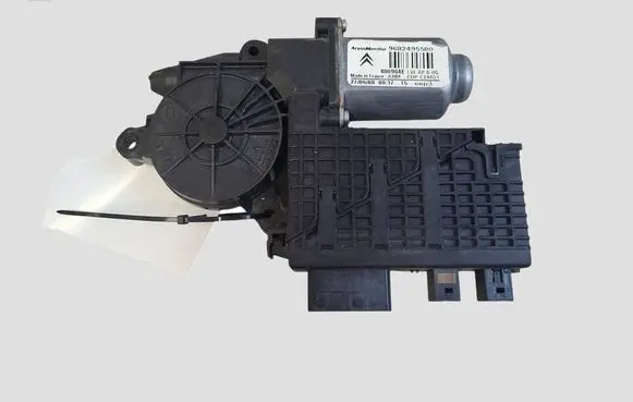 Citroen C4 Grand Picasso Front door window regulator motor 9682495580