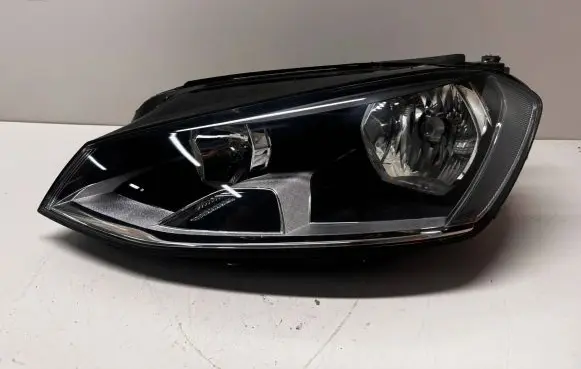 Volkswagen Golf VII Headlight/headlamp X591UF229AHW 90023345