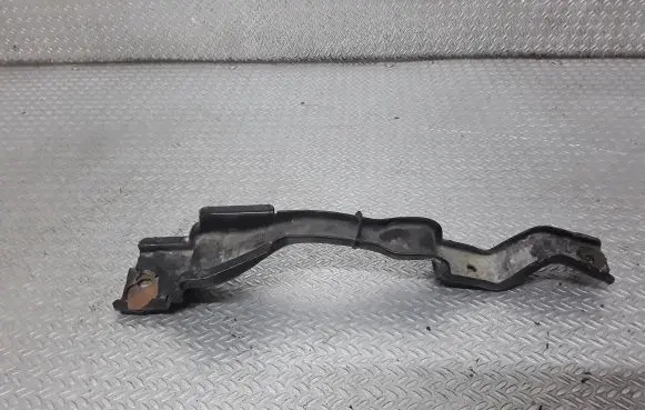Honda CR-V Battery bracket 