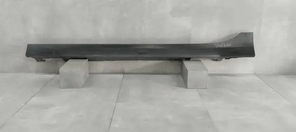 BMW 1 F40 Front sill (body part) 51777461381