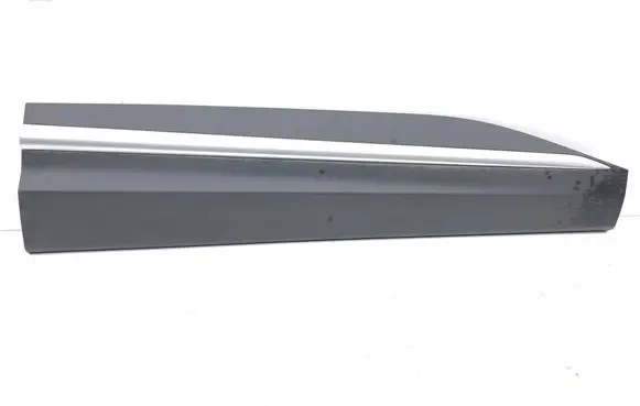 KIA Sportage Front door trim (molding) 87722R2000 64880479