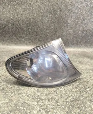 BMW 3 E46 Front indicator light 01984099