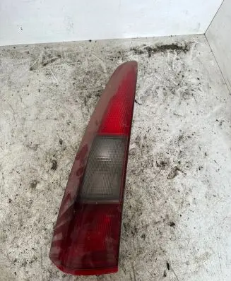 Volvo V70 Rear/tail lights 9157799