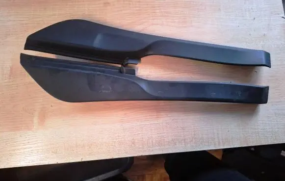 Peugeot 108 Front door trim (molding) 67491-0h030