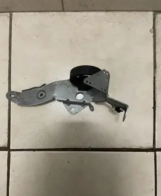 Mini Clubman F54 Webasto auxiliary heater mount bracket 9356119