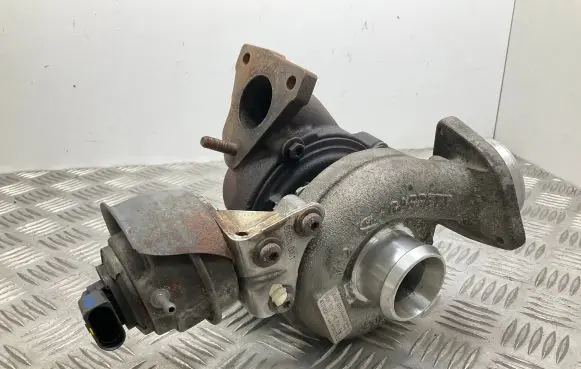 Seat Exeo (3R) Turbo 03L145721C