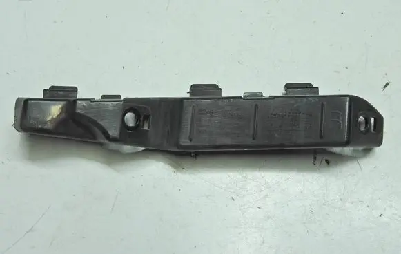 KIA Ceed Front bumper mounting bracket 86518-1H500