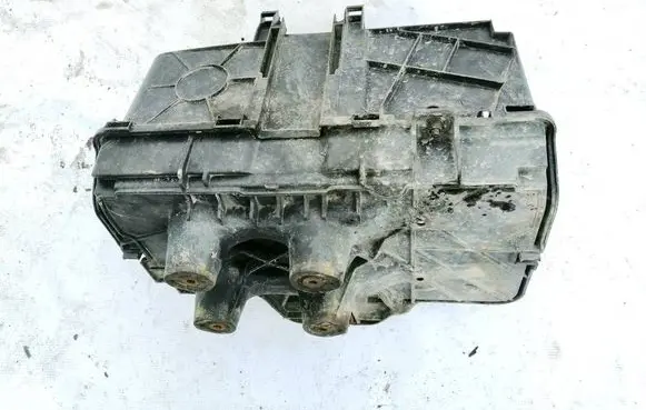 Volkswagen Bora Battery box tray 1j0915333